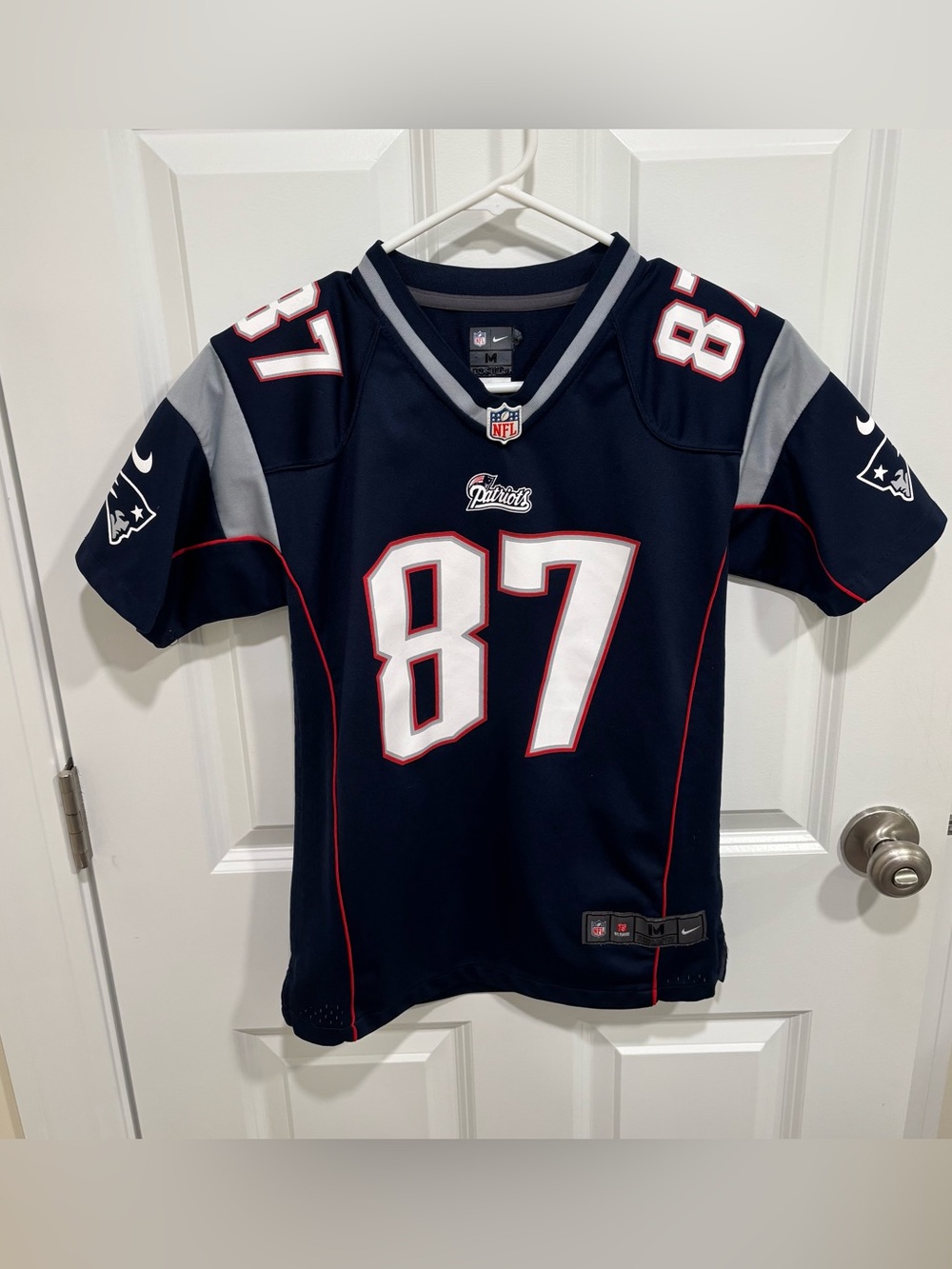 Nike NFL New England Patriots Rob Gronkowski #87 Football Jersey Boys Medium
